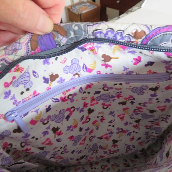 ⭐️HP⭐️Vera Bradley 3 Zip Hipster Bag-Mickey's Sweet Treats and Sweet Treat Ditsy - Picture 11 of 12